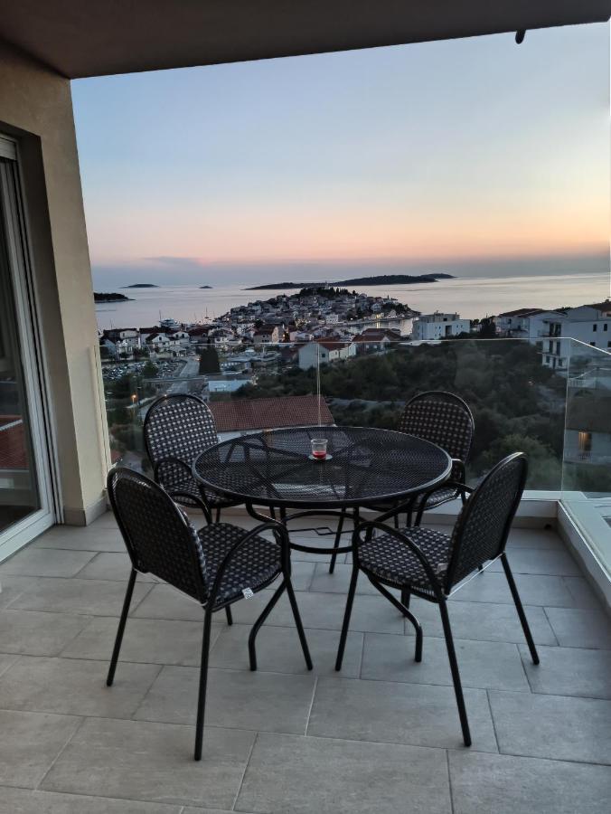 Apartment Bolanca Примоштен Экстерьер фото